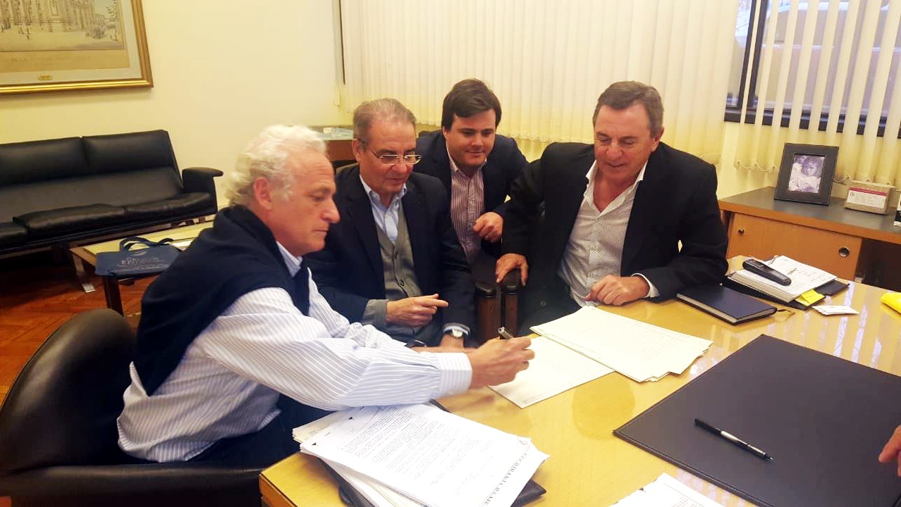 Grupo EDISUR firmó con el Banco Nación un acuerdo para construir más de 100 casas y departamentos en Córdoba