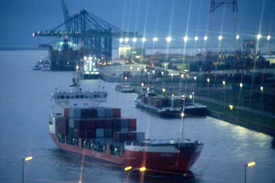Argentina inaugura centro logístico en puerto de Bélgica para potenciar exportaciones