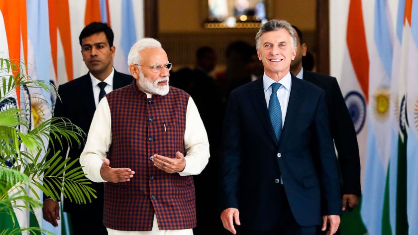 Petróleo, gas, minería y energía: punto por punto, las inversiones que Macri acordó en India Petróleo, gas, minería y energía: punto por punto, las inversiones que Macri acordó en India
