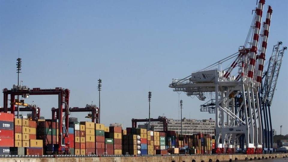 Argentina alcanzó en julio un superávit comercial de US$ 71 millones con Brasil Argentina alcanzó en julio un superávit comercial de US$ 71 millones con Brasil