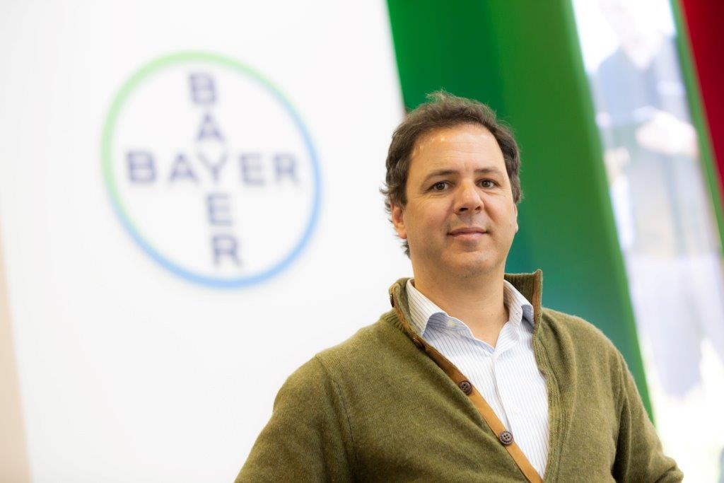 Luciano Viglione es Director de Asuntos Públicos y Sustentabilidad de Bayer Cono Sur Luciano Viglione es Director de Asuntos Públicos y Sustentabilidad de Bayer Cono Sur