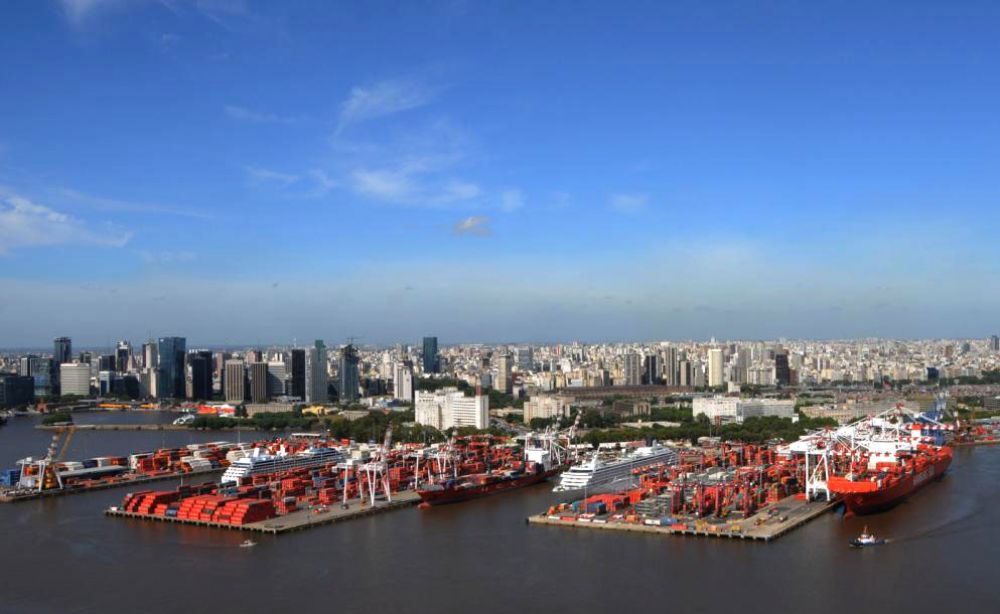 Importar más para exportar más, la fórmula de los países exitosos Importar más para exportar más, la fórmula de los países exitosos