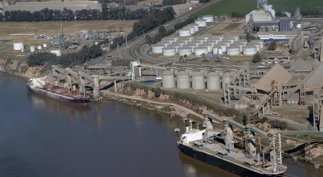 Reclamo de la cadena agroindustrial por restricciones de municipios Reclamo de la cadena agroindustrial por restricciones de municipios
