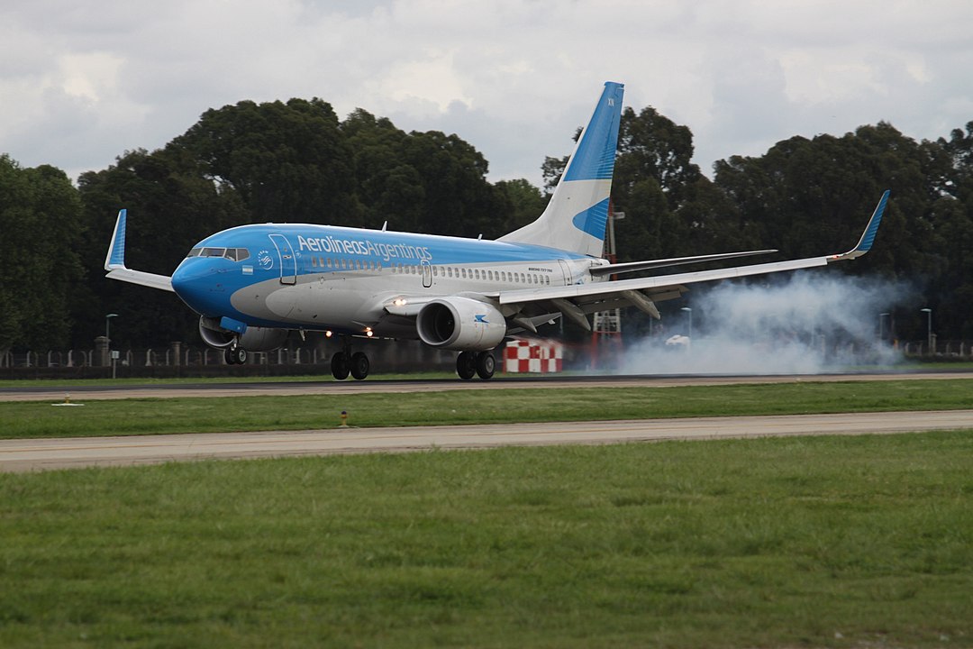 Aerolíneas: la ilusión de que nunca hay que ajustar Aerolíneas: la ilusión de que nunca hay que ajustar