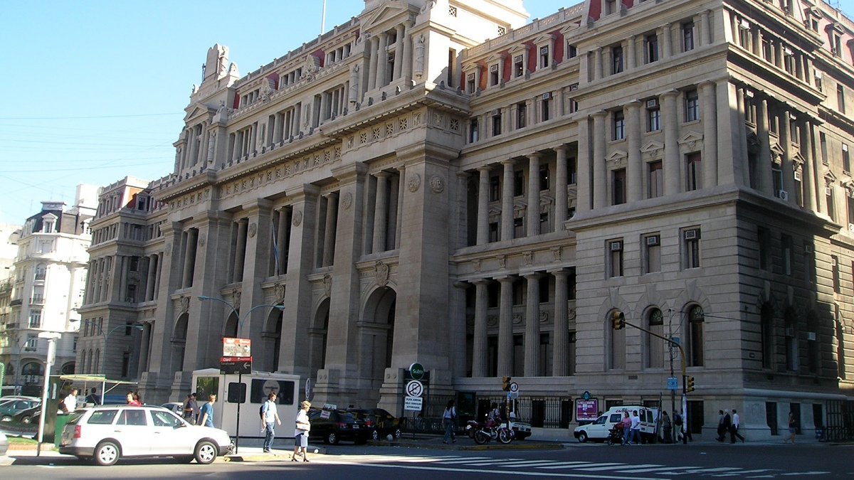 La Corte falló contra un mayor tributo a una empresa con establecimiento en otra provincia La Corte falló contra un mayor tributo a una empresa con establecimiento en otra provincia