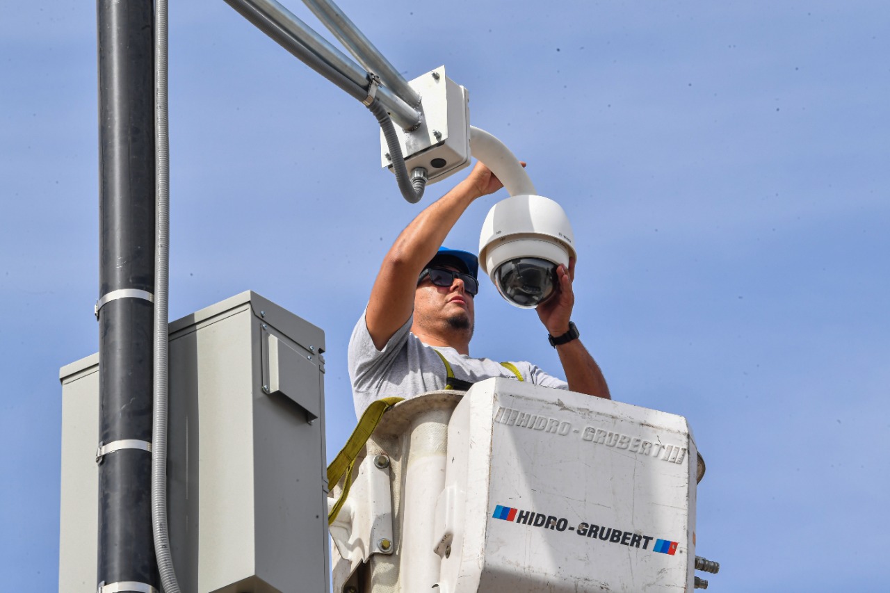 Provincia solicita a Nación la liberación de la importación de cámaras de Videovigilancia para seguridad Provincia solicita a Nación la liberación de la importación de cámaras de Videovigilancia para seguridad