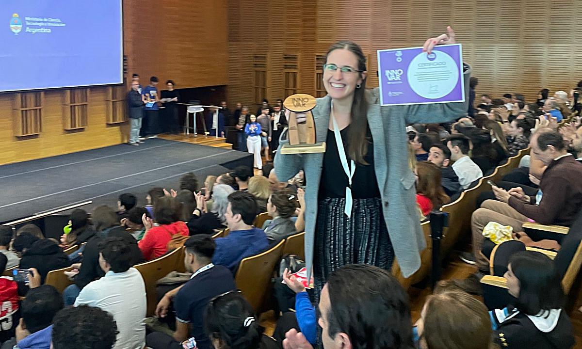 Lorena Londero obtuvo un premio nacional por su harina de uva Lorena Londero obtuvo un premio nacional por su harina de uva