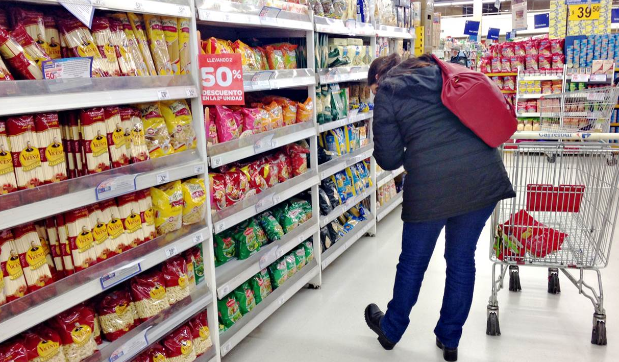 La advertencia de economistas sobre la apertura importadora La advertencia de economistas sobre la apertura importadora