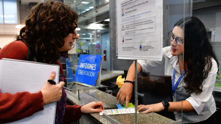 Tres desafíos urgentes para  el mercado laboral argentino