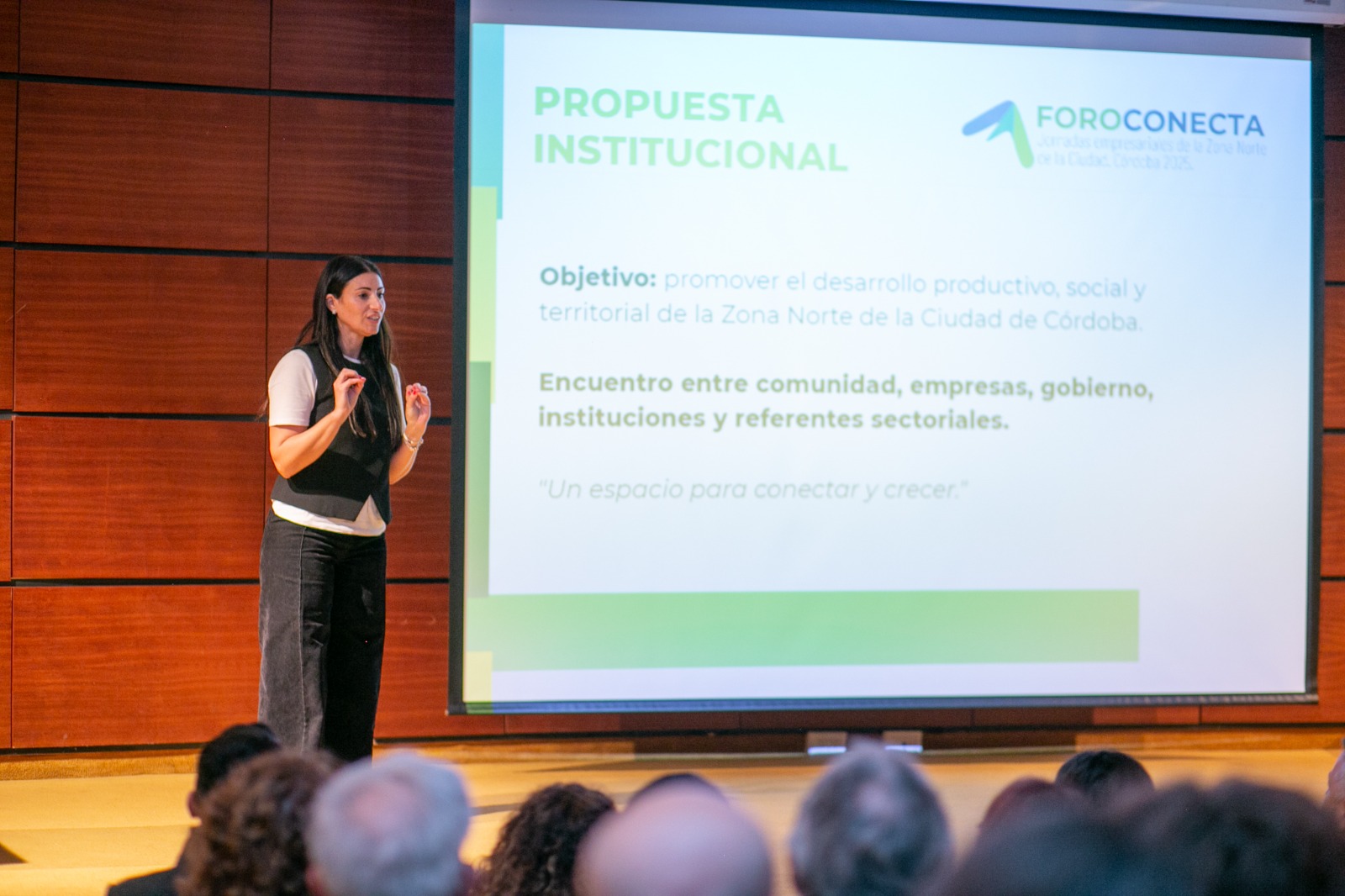 Empresarios, funcionarios y educadores lanzaron Foroconecta 2025 en Córdoba Empresarios, funcionarios y educadores lanzaron Foroconecta 2025 en Córdoba