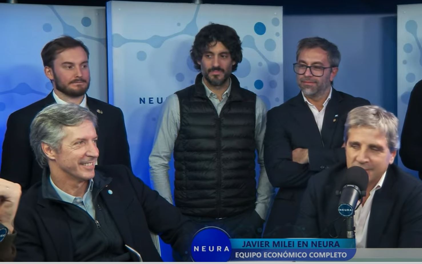 Gobernar a prueba y error termina en el dólar Gobernar a prueba y error termina en el dólar